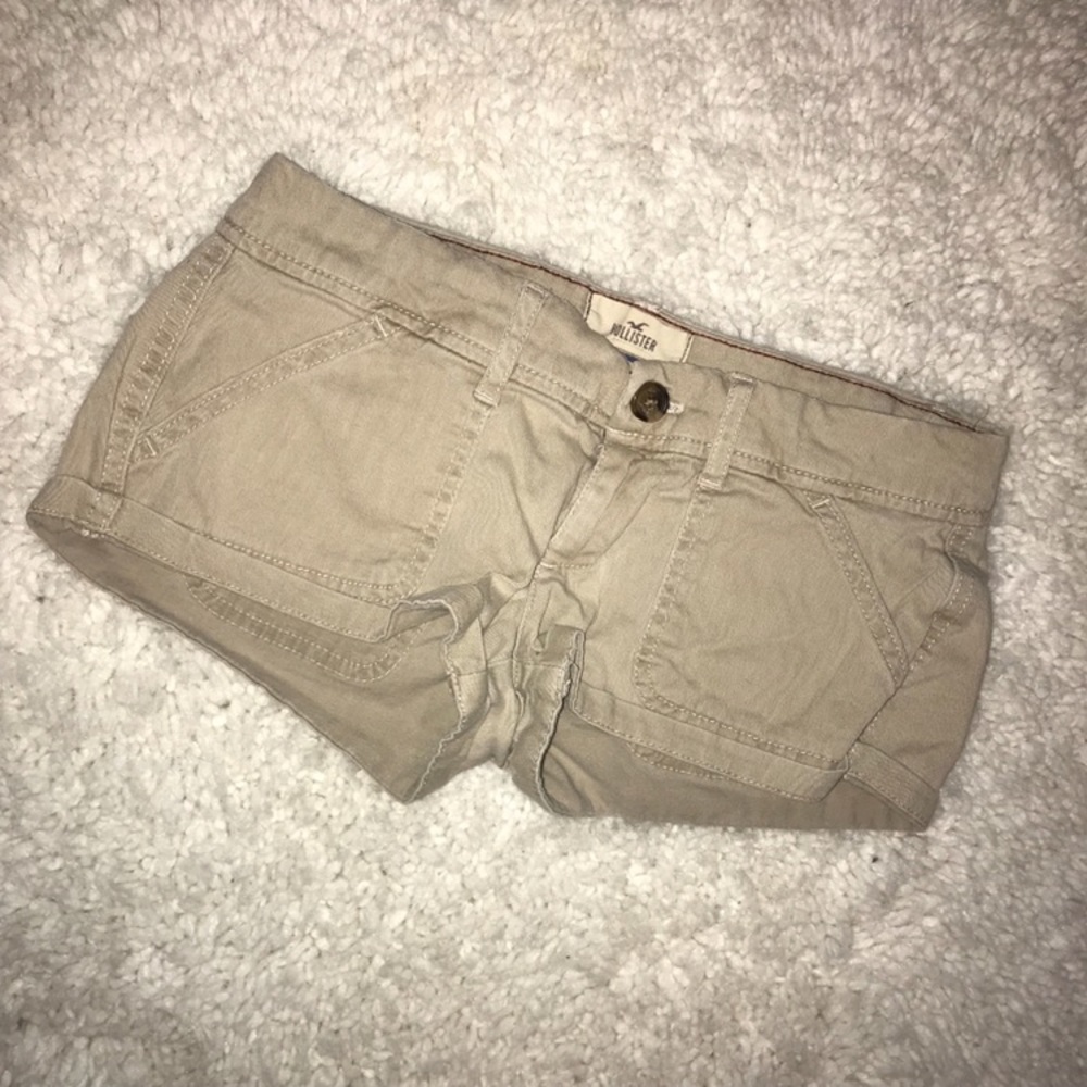 ✨Khaki Shorts✨